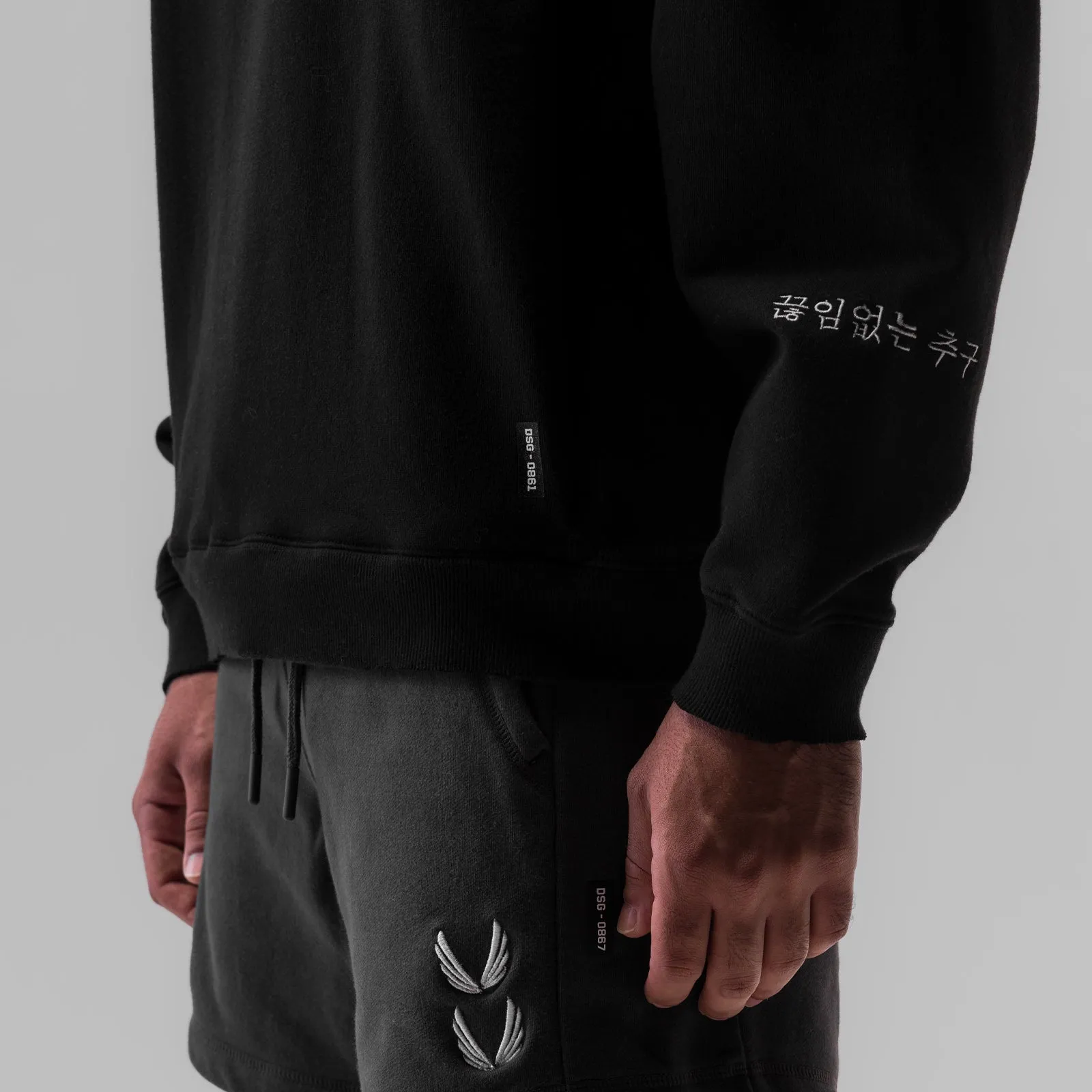 ASRV Tech Essential Distressed Crewneck - Black