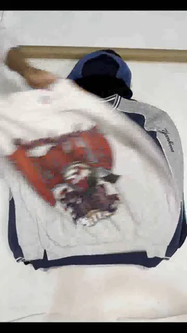 Authentic Vintage sweatshirt and hoodies 40 piece