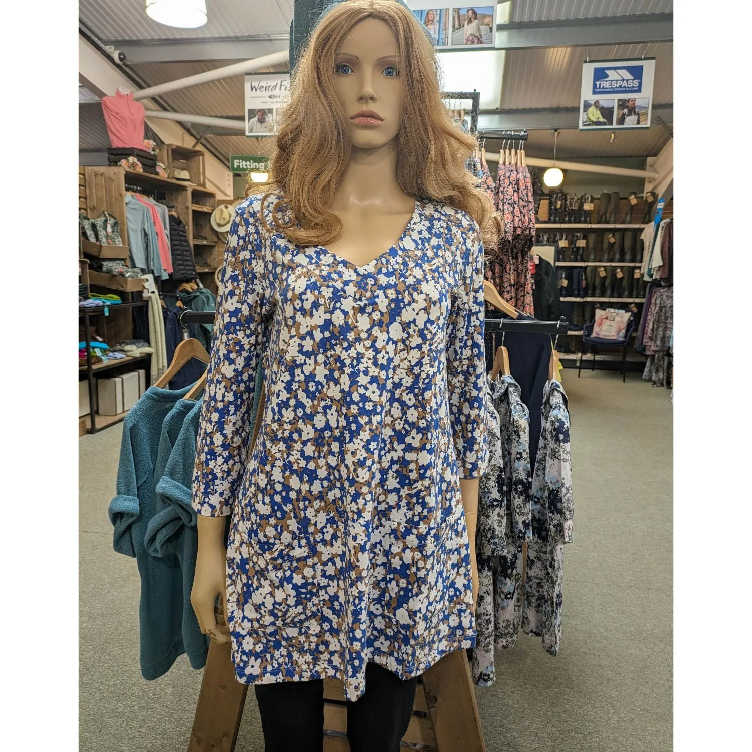 Lily & Me 10 Cobolt Clover Confetti Tunic Top