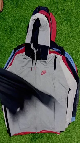 Nike Sweatshirts & Hoodies