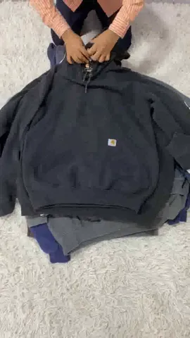 Vintage Carhartt hoodies & sweatshirts -14 pieces